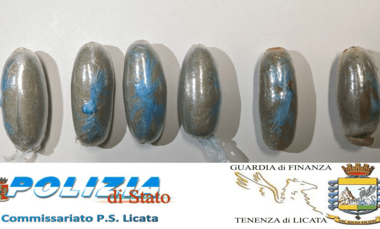 Da Palermo a Licata in pullman con ovuli d’eroina: Arresti domiciliari 